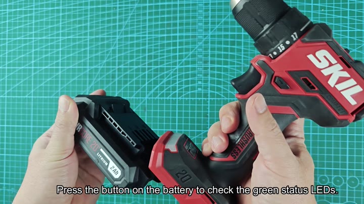 Check battery status with green LEDs Check battery status with green LEDs