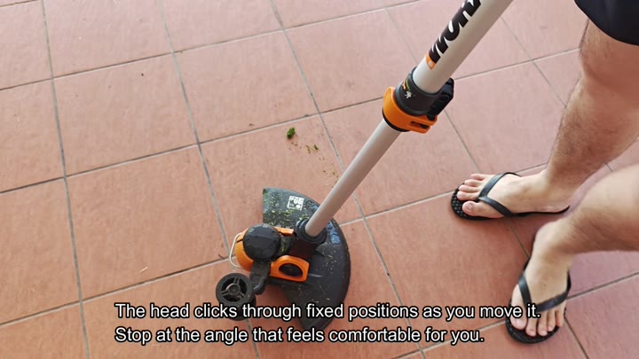 Head clicks into fixed angle positions Head clicks into fixed angle positions