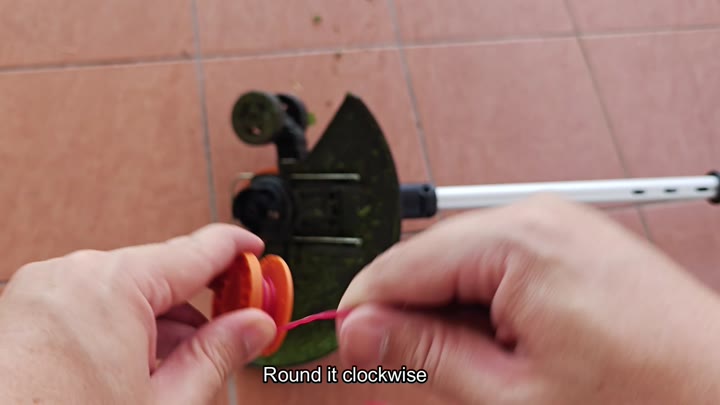 Wind new line clockwise on spool Wind new line clockwise on spool